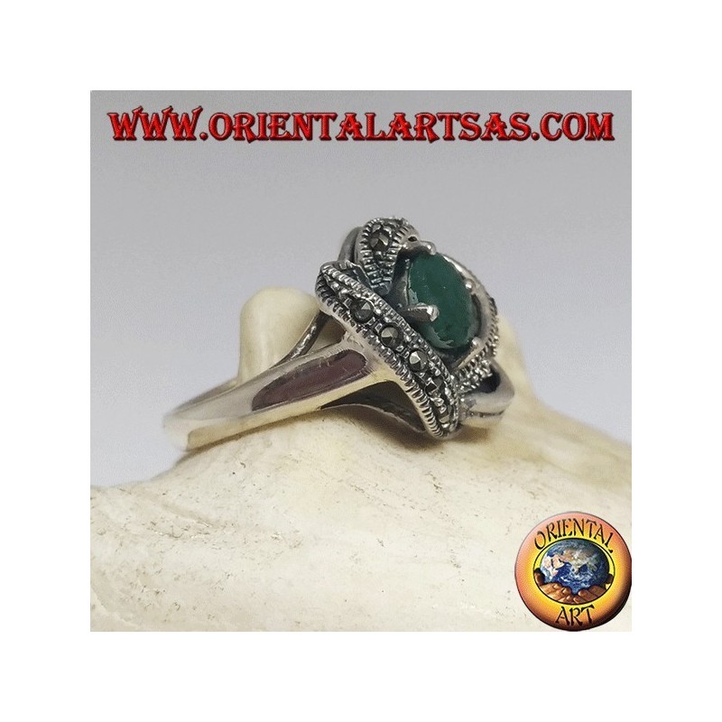 Bague en argent avec émeraude ovale naturelle sertie de fils 3D avec maracssite