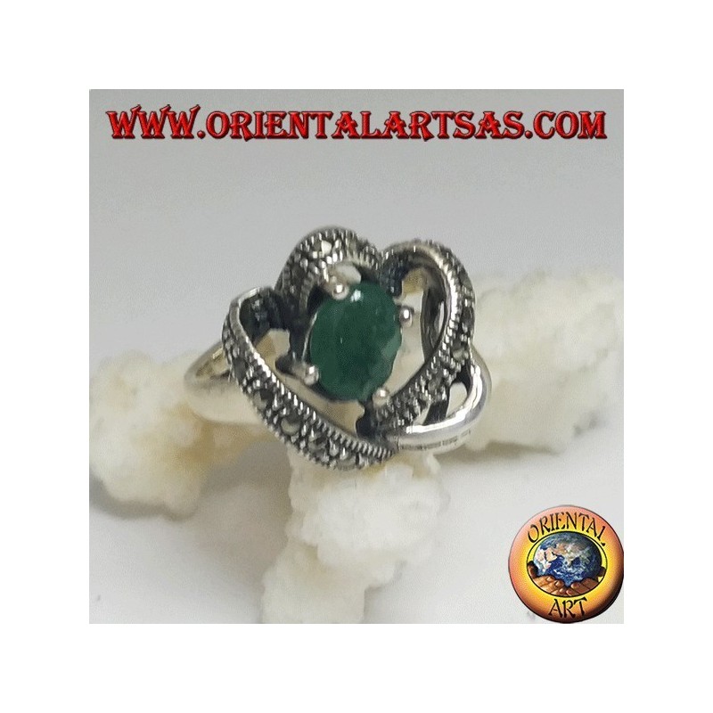 Anillo de plata con esmeralda ovalada natural engastada en 3D por hilos con maracssita