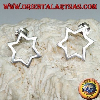 Pendientes de plata con estrella de seis puntas o Estrella de David perforada por el lóbulo