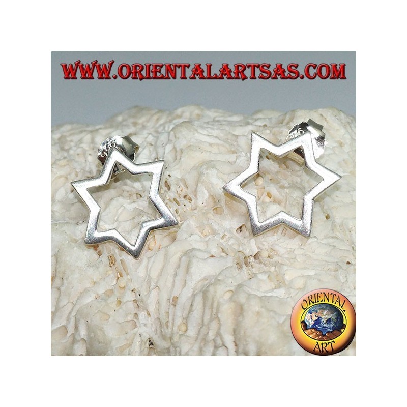Pendientes de plata con estrella de seis puntas o Estrella de David perforada por el lóbulo