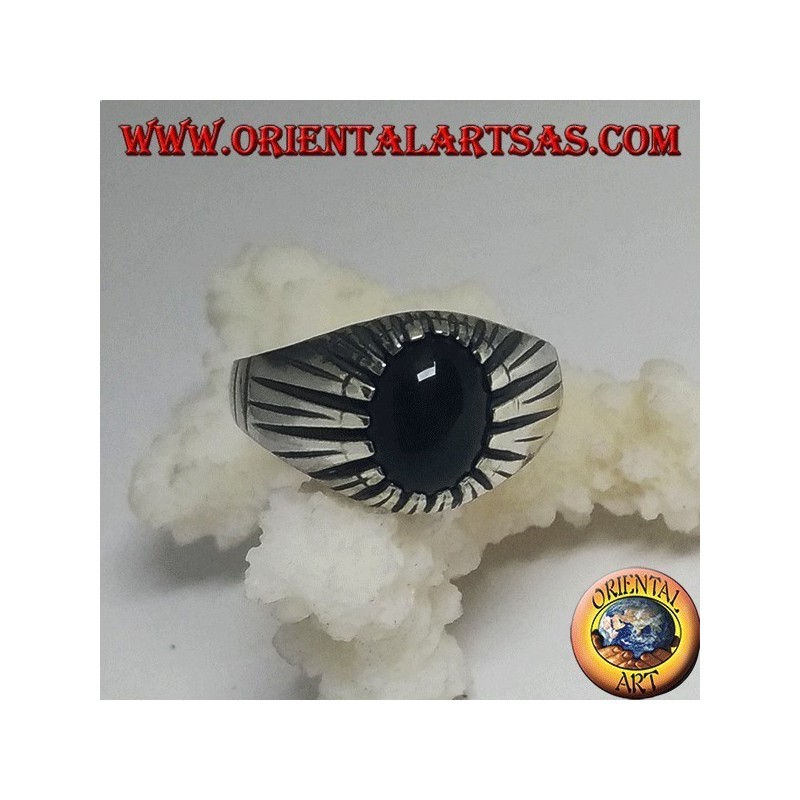 Silberring mit ovalem Cabochon-Onyx-Set mit Rippenfassung