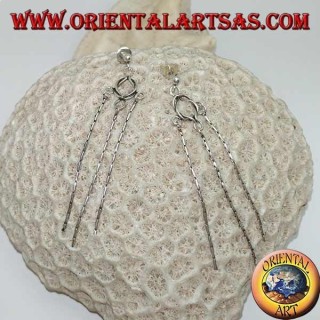 Boucles d'oreilles lobe en argent avec noeud et trois fils tricotés suspendus