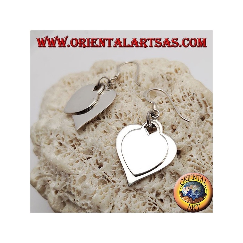 Pendientes de plata con dos corazones colgantes superpuestos lisos
