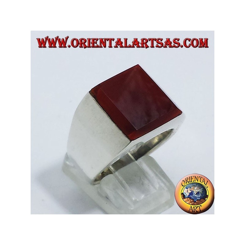 Anello in argento liscio con corniola quadrata sovrapposta