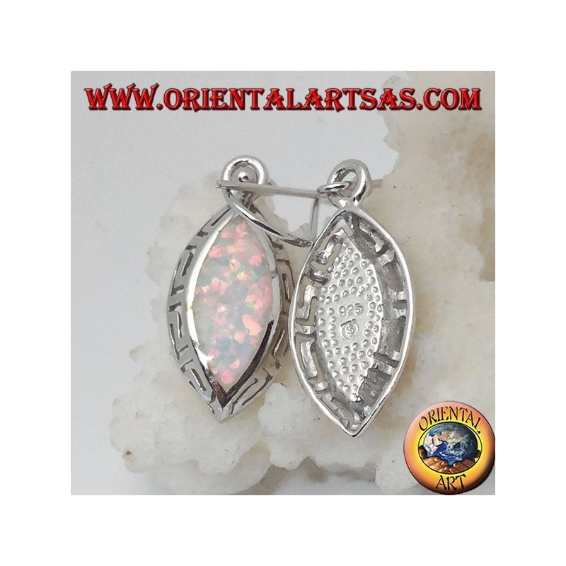 Boucles d'oreilles en argent avec opale navette blanche et ajourée sur les côtés