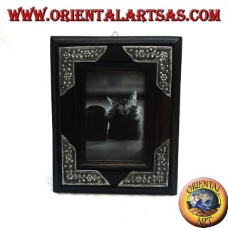 Marco de fotos de madera de mango con cuatro inserciones florales de 20x16 cm en plata