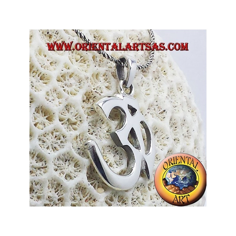Pendant om And Sacred syllable Aum silver