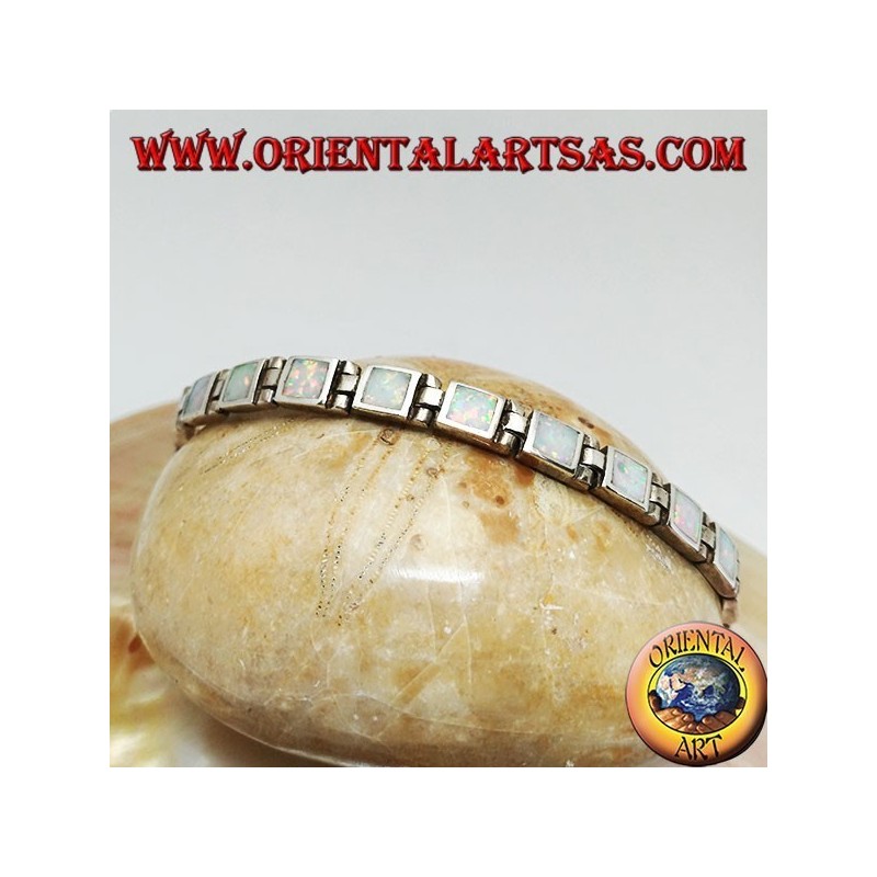 Bracciale in argento a maglia d'orologio con diciotto opali arlecchino quadrati
