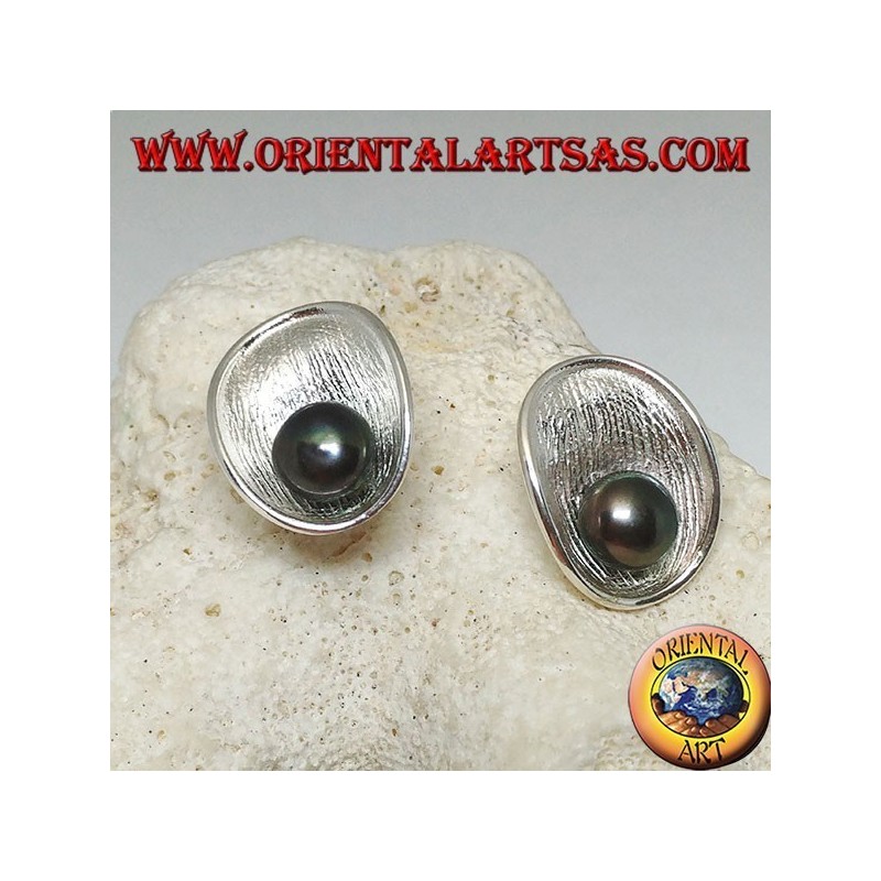 Boucles d'oreilles lobe en argent avec coquille de mère en satin à l'intérieur et perle d'eau douce grise