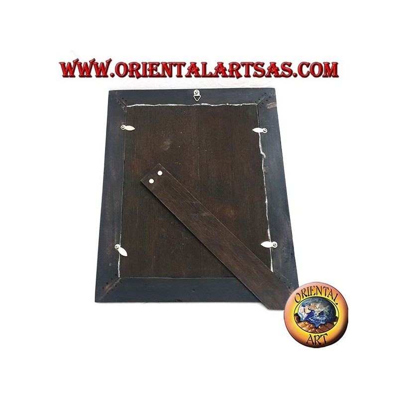 Marco de fotos de madera de mango con cuatro insertos plateados con decoración floral de 31 x 26 cm.