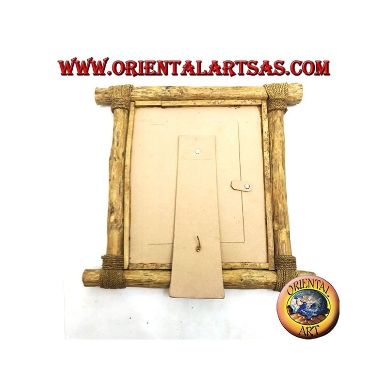 Vertical photo frame in coffee wood and decorations in bark and natural elements 35 x 33 cm