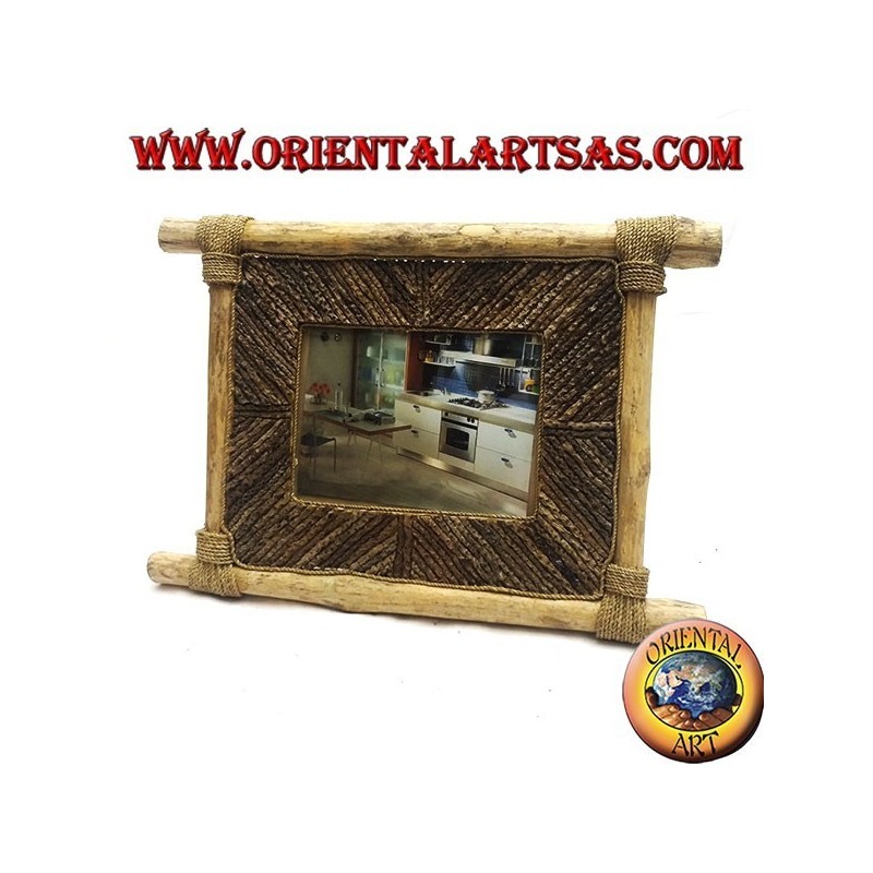 Cornice portafoto verticale in legno di caffé e decorazioni a bastoncini di corteccia da 35 x 33 cm