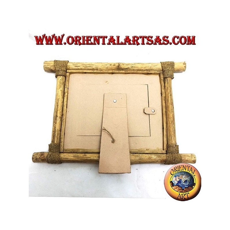 Vertical photo frame in coffee wood and decorations in 35 x 33 cm bark sticks