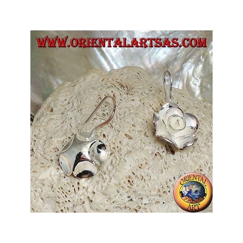 Boucles d'oreilles en argent en forme de grande rose satinée