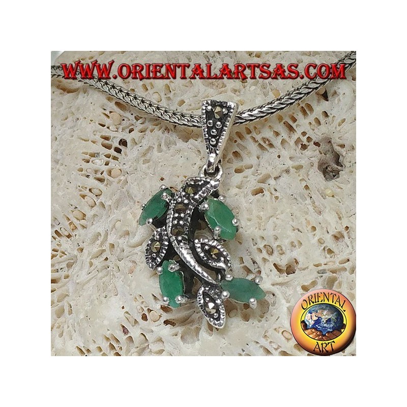 Ciondolo in argento a ramo con foglie tempestato di marcasite e con smeraldi a navetta naturali incastonati