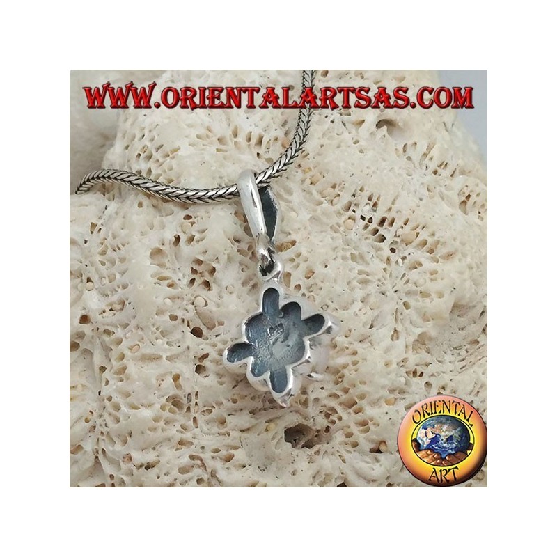 Ciondolo in argento con perla d'acqua dolce incastonata su un rombo quadrato di marcassite