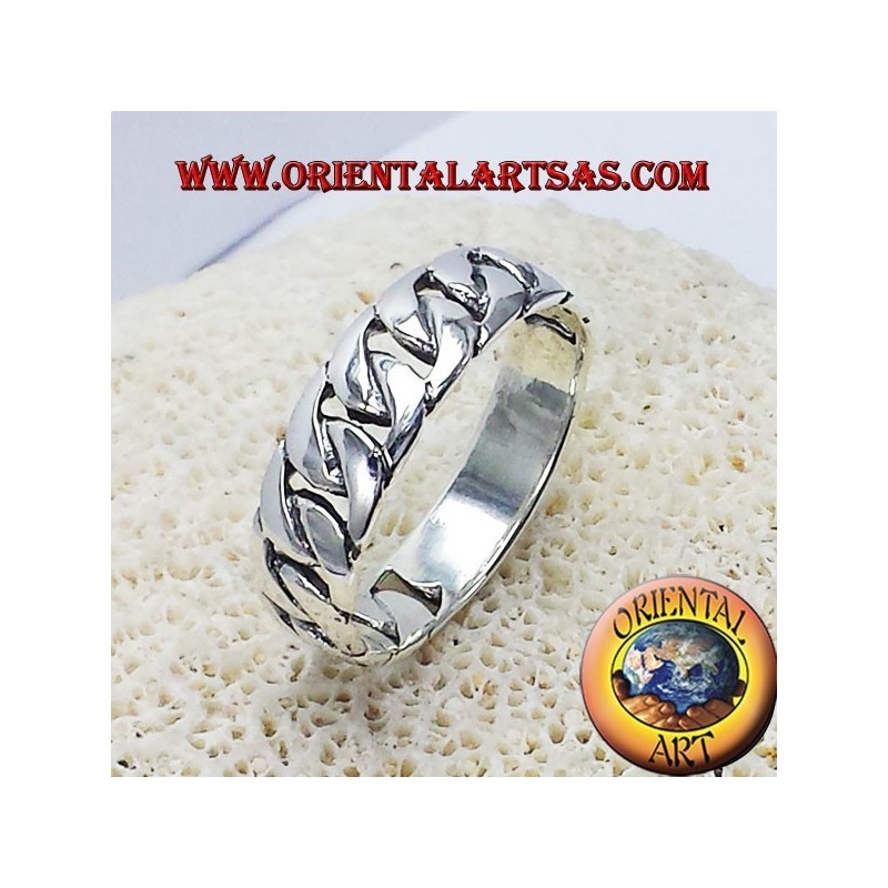 record rigid silver chain