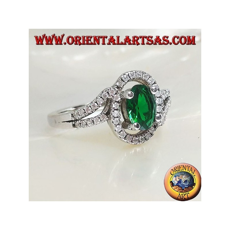 Anello in argento con smeraldo sintetico e zirconi su montatura concentrica