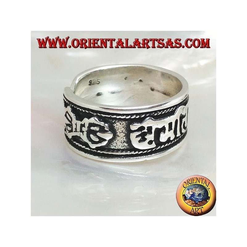 Silver band ring with Tibetan mantra OM MANI PADME HUM in relief (freesize)