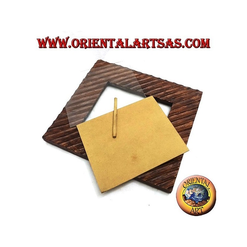 Photo frame with oblique lines engraved in pine wood 30 x 26 cm