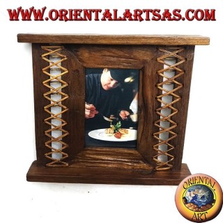 Cadre photo en bois de teck antique avec écorce tissée sur les côtés de 28x24 cm