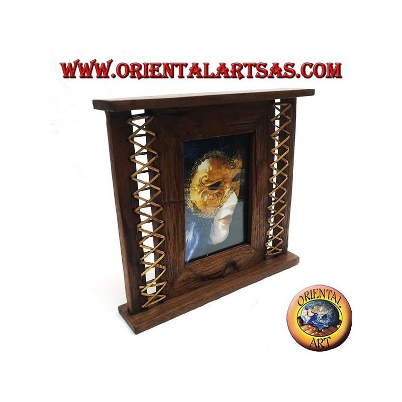 Cornice portafoto in legno di teak antico con midollino intrecciato sui lati da 31x27 cm