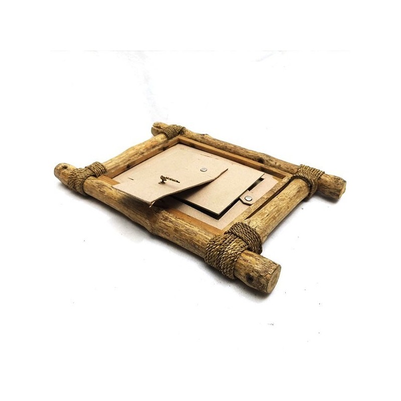 Horizontal photo frame in coffee wood and bark stick decorations 19 x 29 cm