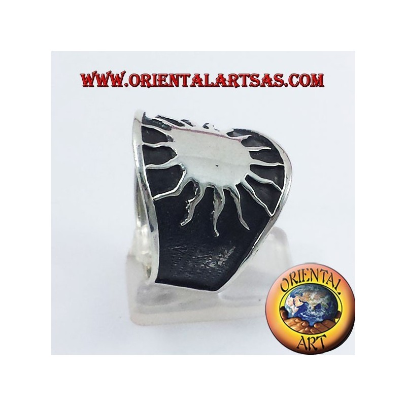 anillo de banda de plata sol grande