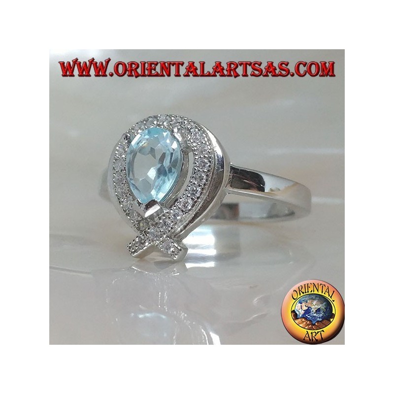 Anello in argento con topazio azzurro naturale a goccia contornato da zirconi (intersezione su punta)
