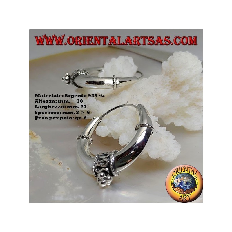 Smooth hoop silver earrings with central serpentine decoration and 30 mm balls