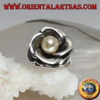 Silver ring with large rose and central freshwater pearl
