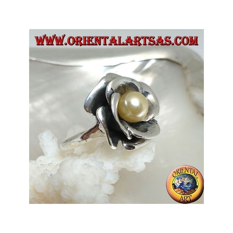 Silver ring with large rose and central freshwater pearl