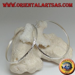 Simple crushed diamond hoop silver earrings with 65 mm lever clasp