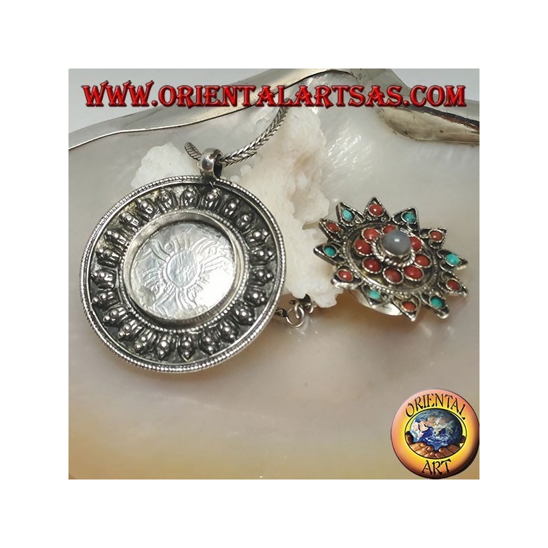 Silber Medaillon Box Anhänger mit Blumendeckel mit alten Korallen und Türkis und zentralen Mondstein