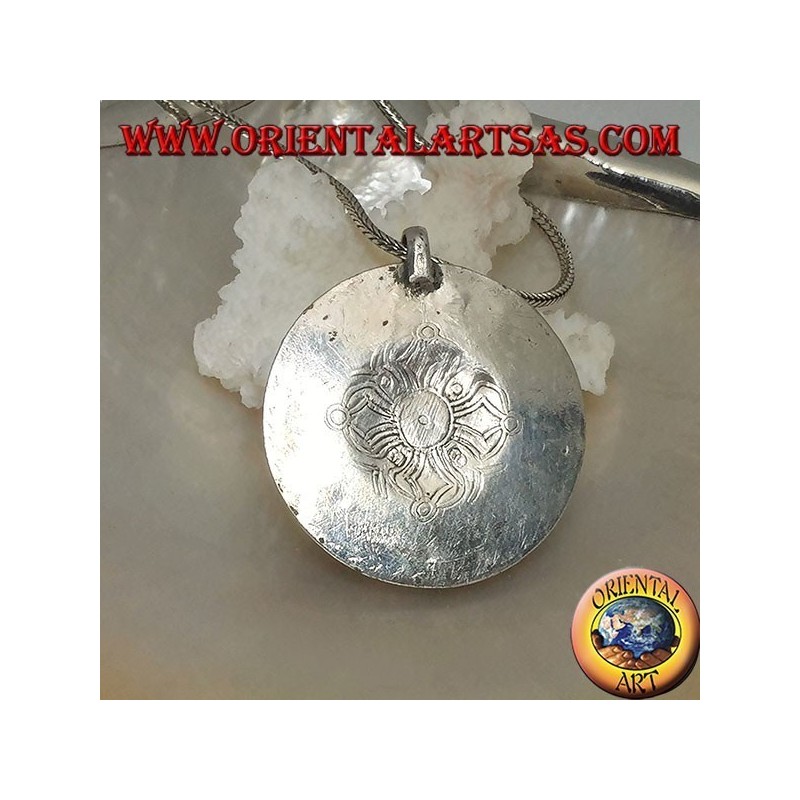 Colgante de caja de medallón de plata con tapa de flores con coral antiguo y turquesa y piedra lunar central