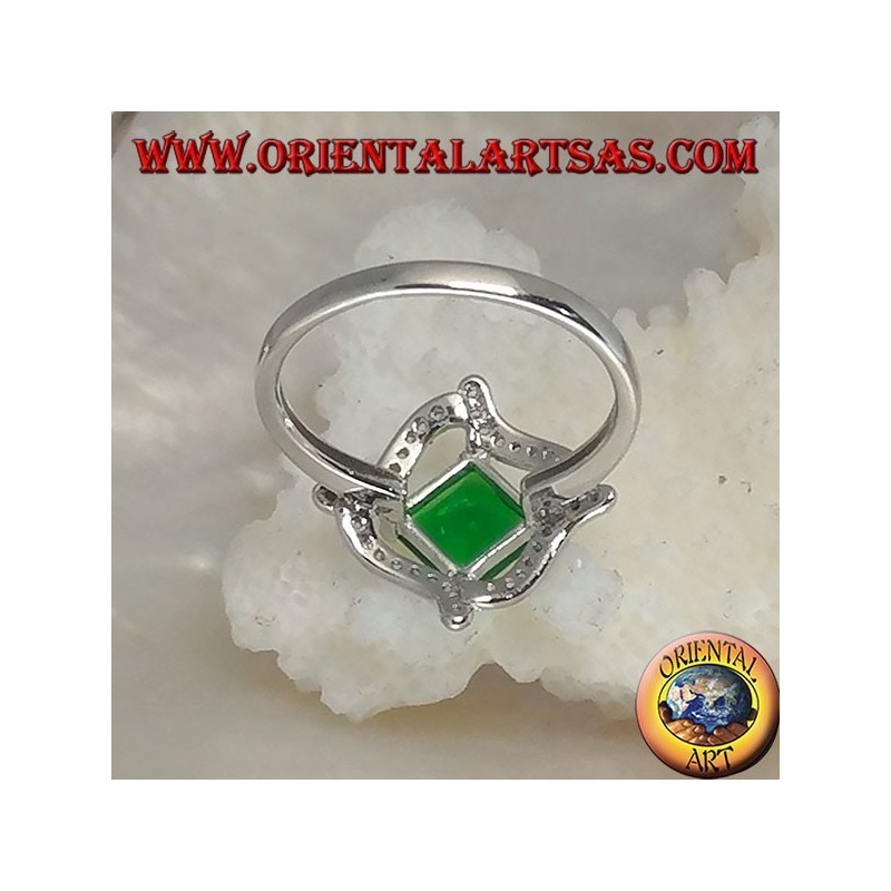 Anillo de plata con esmeralda sintética cuadrada rómbica y r4 líneas onduladas de circonita cúbica alrededor