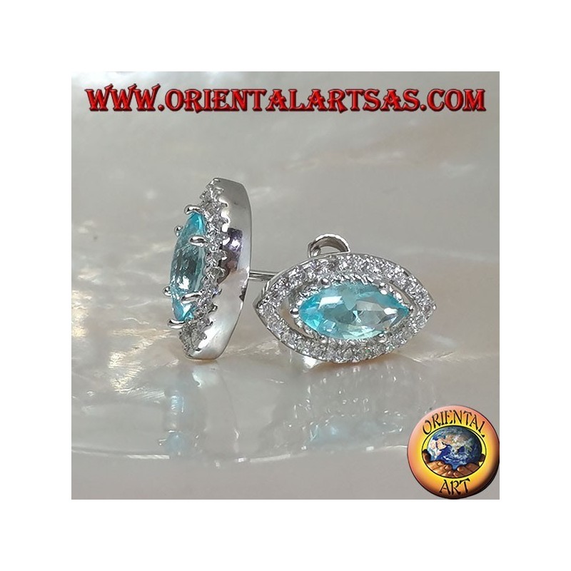 Boucles d'oreilles Lobe Shuttle en argent avec topaze bleue naturelle entourées de zircons