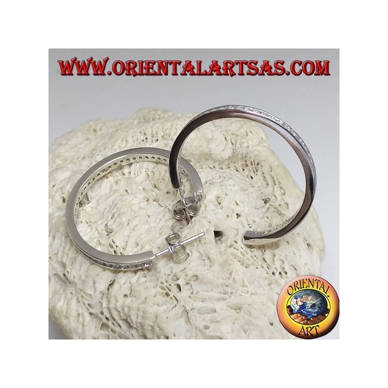 Pendientes sencillos de plata con círculo cuadrado y una hilera de circonitas blancas centrales de 30 mm