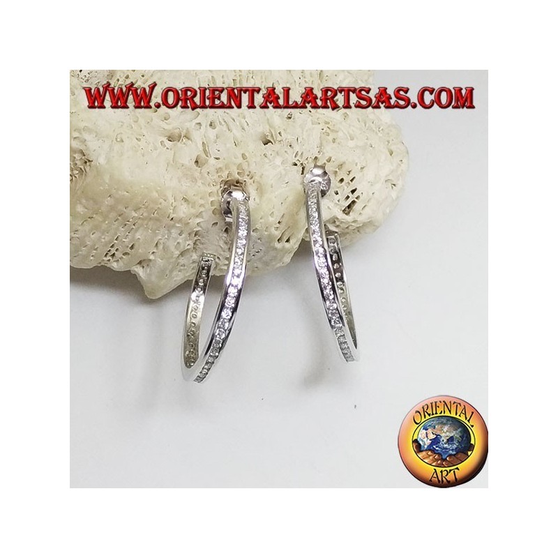 Pendientes sencillos de plata con círculo cuadrado y una hilera de circonitas blancas centrales de 30 mm