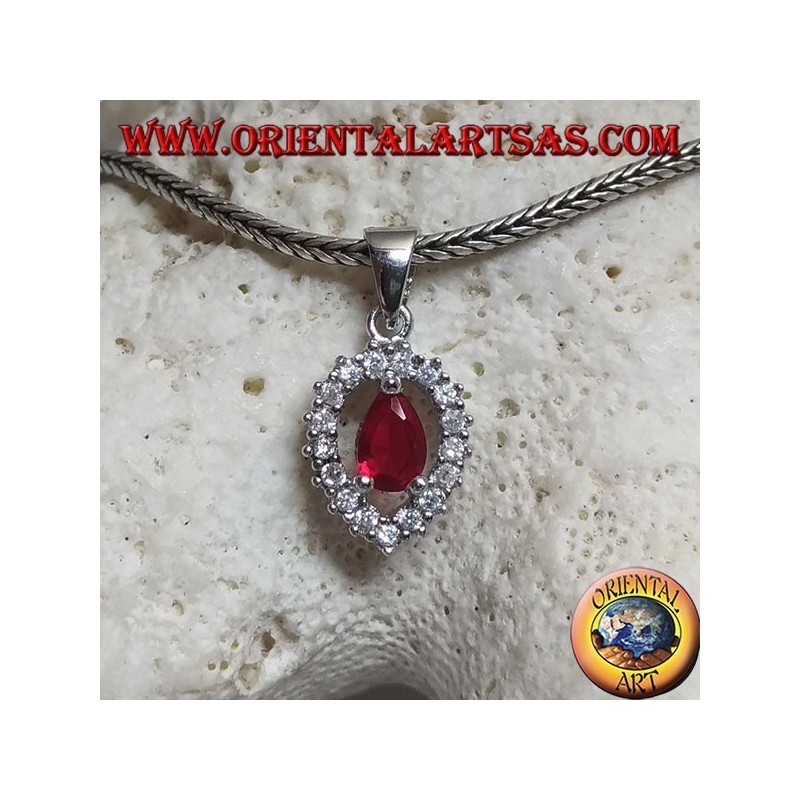 Pendentif en argent avec rubis synthétique en forme de larme sur un serti de zircon en forme de larme inversé