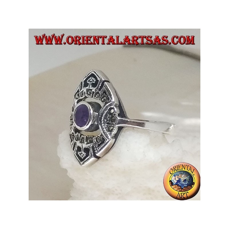 Bague Shuttle en argent avec améthyste naturelle ronde et décorations ajourées avec marcassite