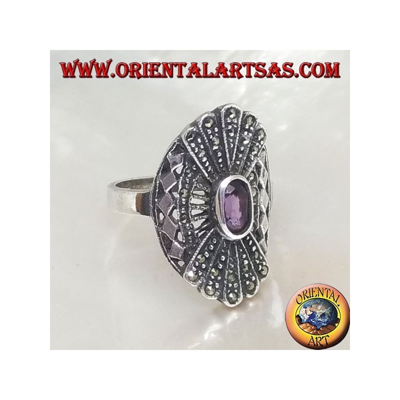 Silberring mit ovalem natürlichem Amethyst auf durchbrochenem Rahmen und doppeltem Spiegelventilator aus Markasit