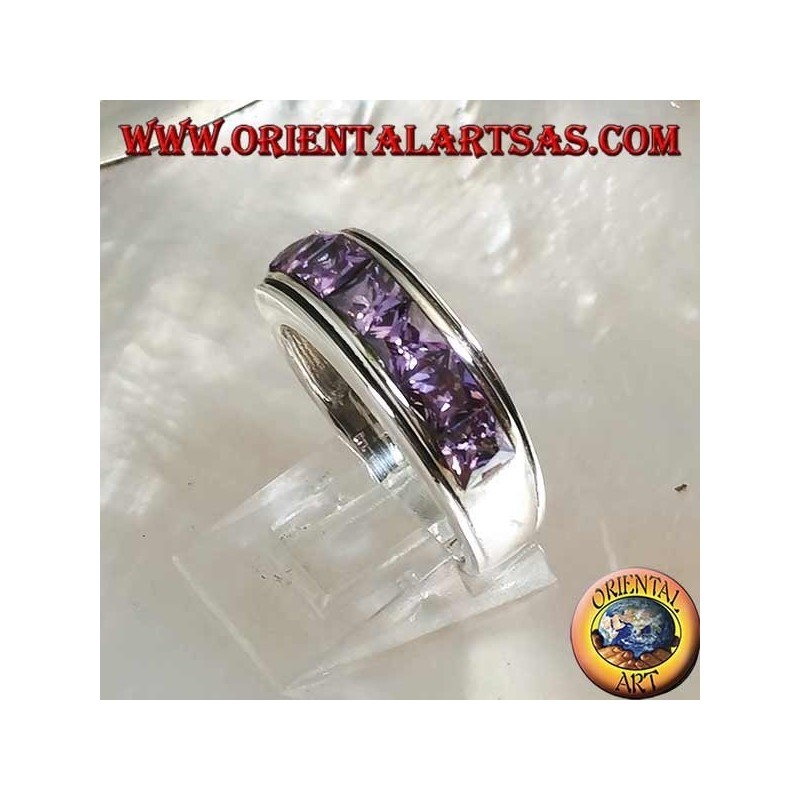 Band Silberring mit einer Reihe von quadratischen Amethyst
