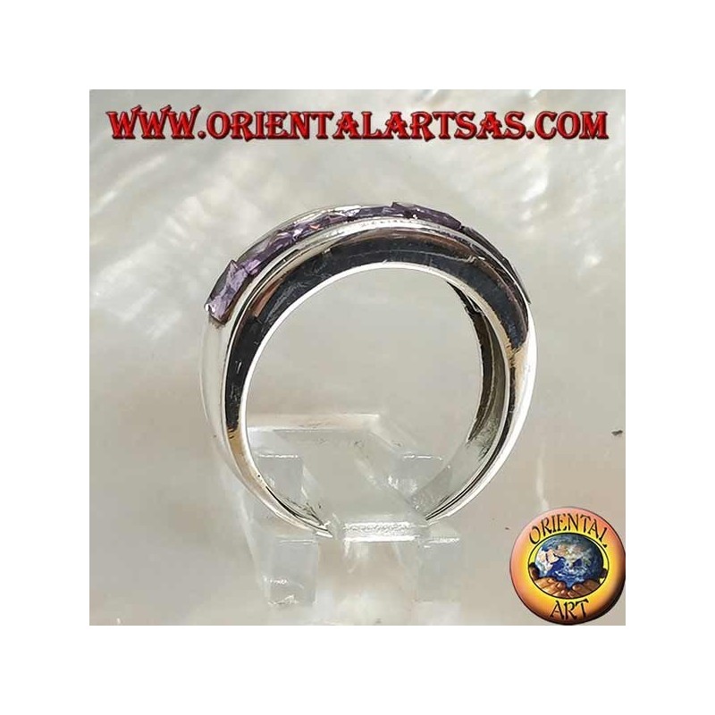 Band Silberring mit einer Reihe von quadratischen Amethyst