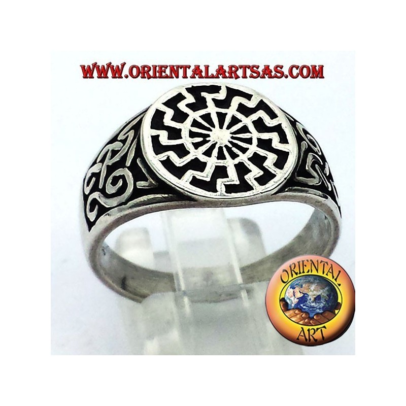 anello sigillo sole nero in argento