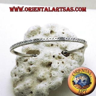 bracciale rigido fatto a mano in argento