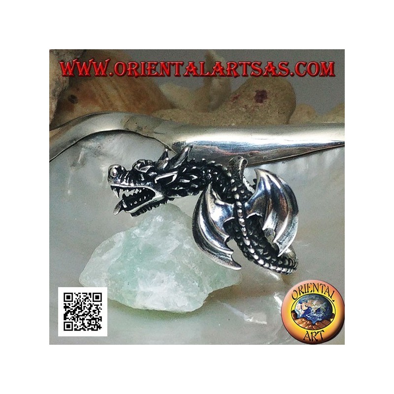 Silberring, Wyvern-Drache im Flug und geneigter Kopf