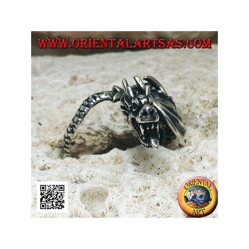 Anello in argento, drago viverna in volo e testa inclinata