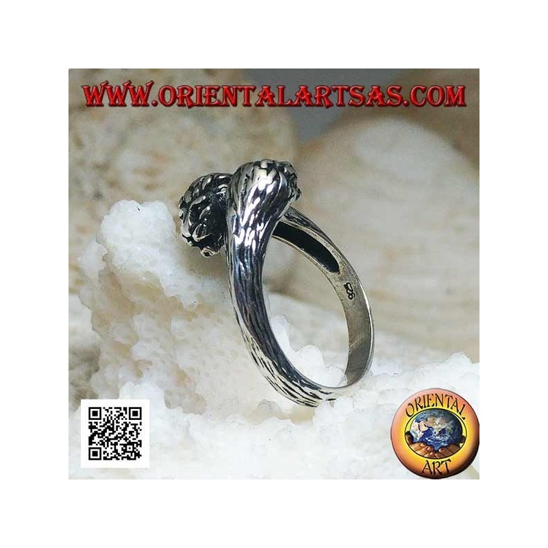Silver ring couple of lion heads and lioness in love who meet