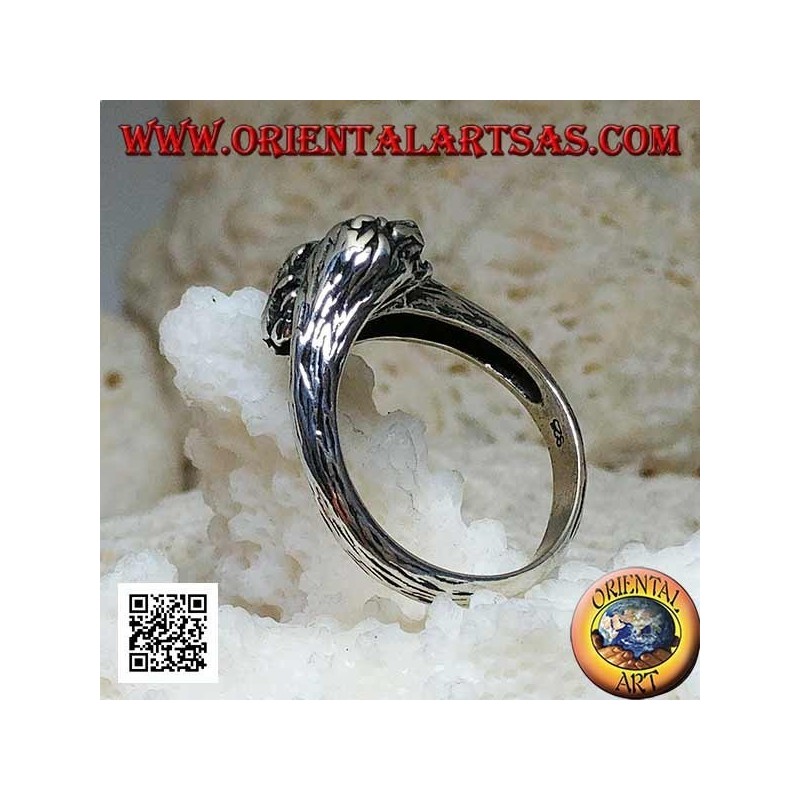 Silver ring couple of lion heads and lioness in love who meet
